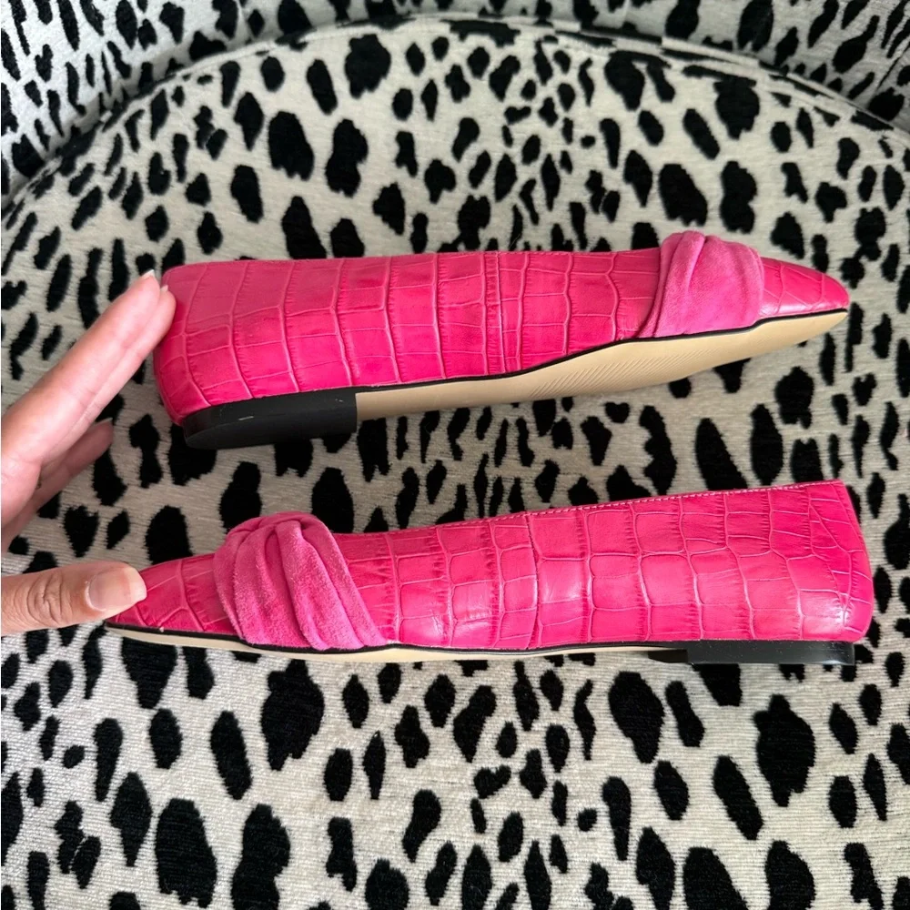 Hot Pink Croc-Embossed Talbots Women's Loafers Size 8M - Picture 13 of 14